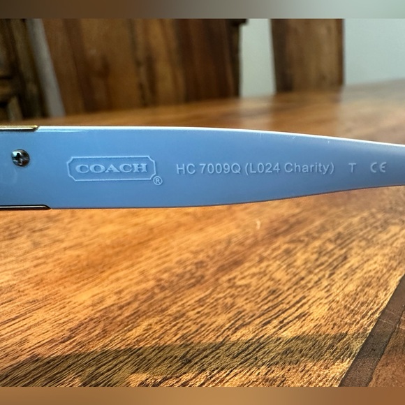 ☀️ COACH Signature Blue Ombré Pilot Aviator Sunglasses HC7009 with Case - Picture 8 of 14